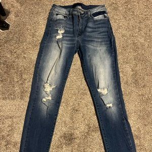 Kancan Women's Jeans Size 9/28 30" inseam distressed skinny jeans